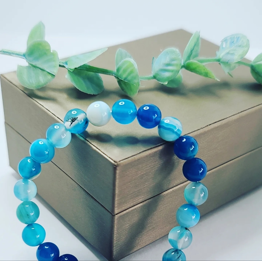 Blue agate bracelets - Picture 2 of 4